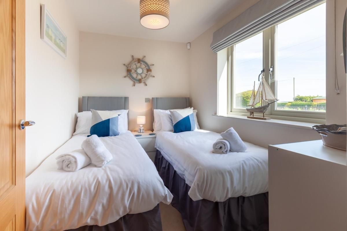 Choseley Cottage - Norfolk Cottage Agency Docking Екстериор снимка