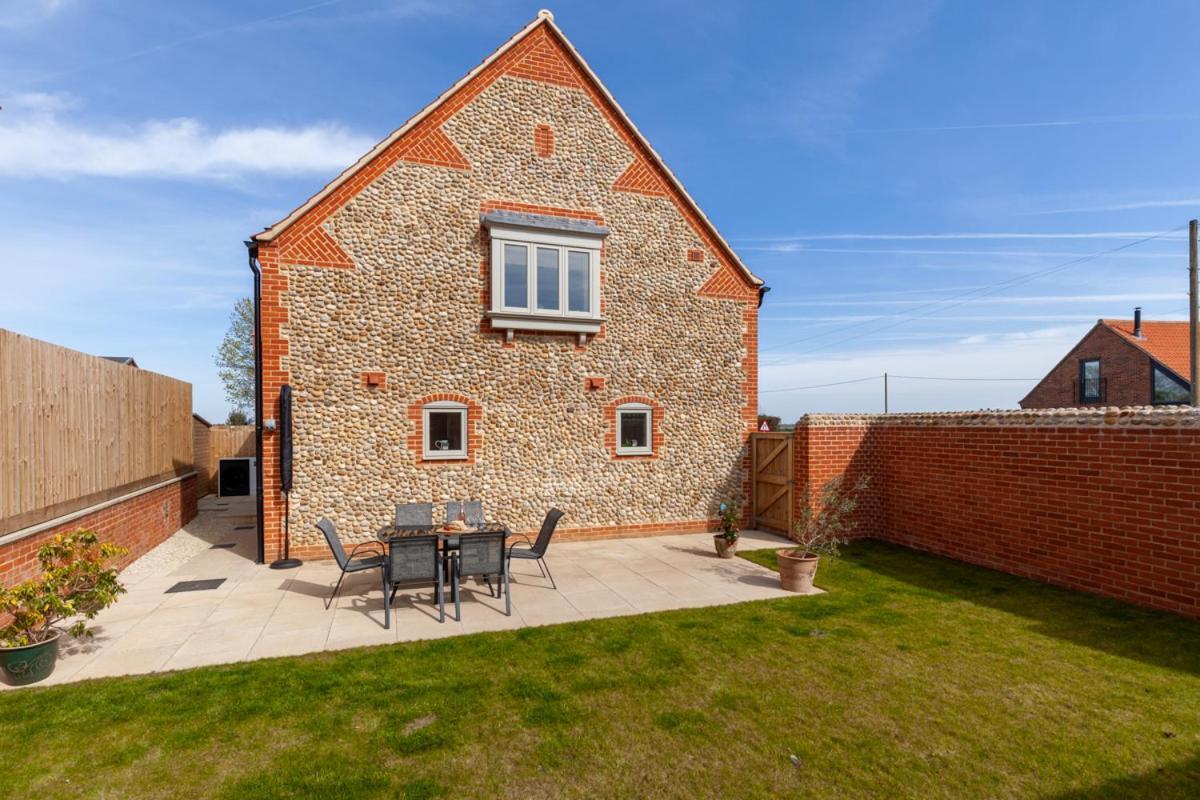 Choseley Cottage - Norfolk Cottage Agency Docking Екстериор снимка