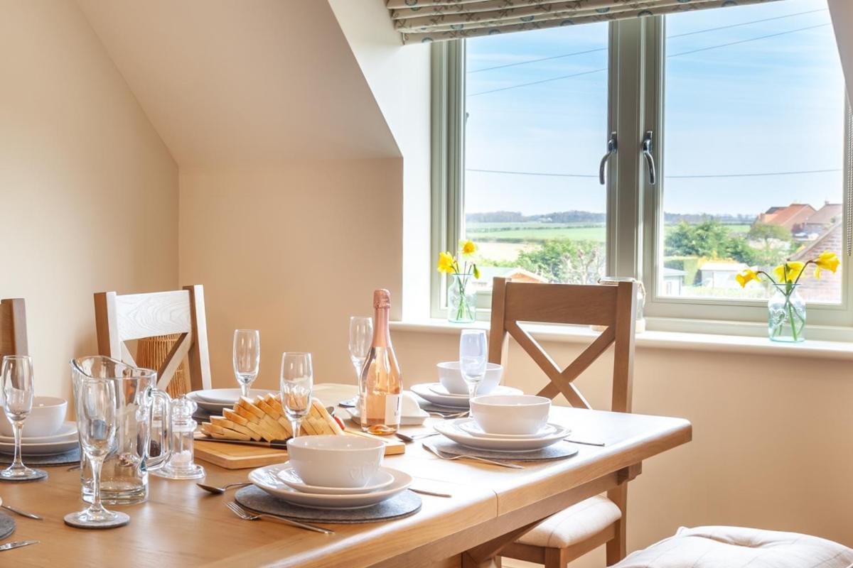 Choseley Cottage - Norfolk Cottage Agency Docking Екстериор снимка